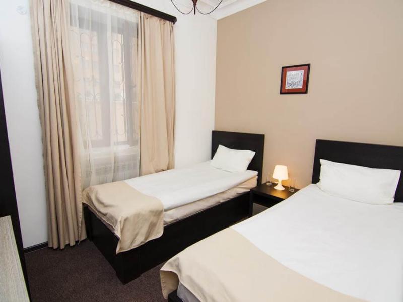 City Centre Hotel by Picnic