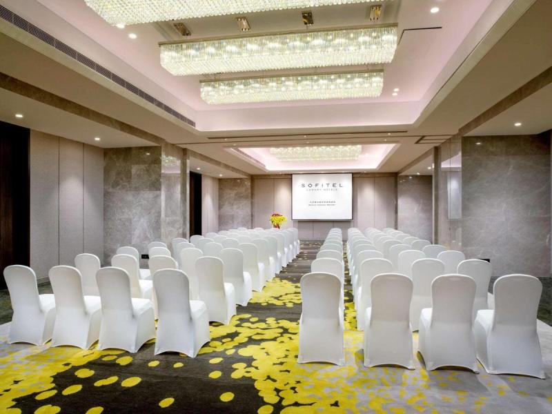 Sofitel Sanya Leeman Resort