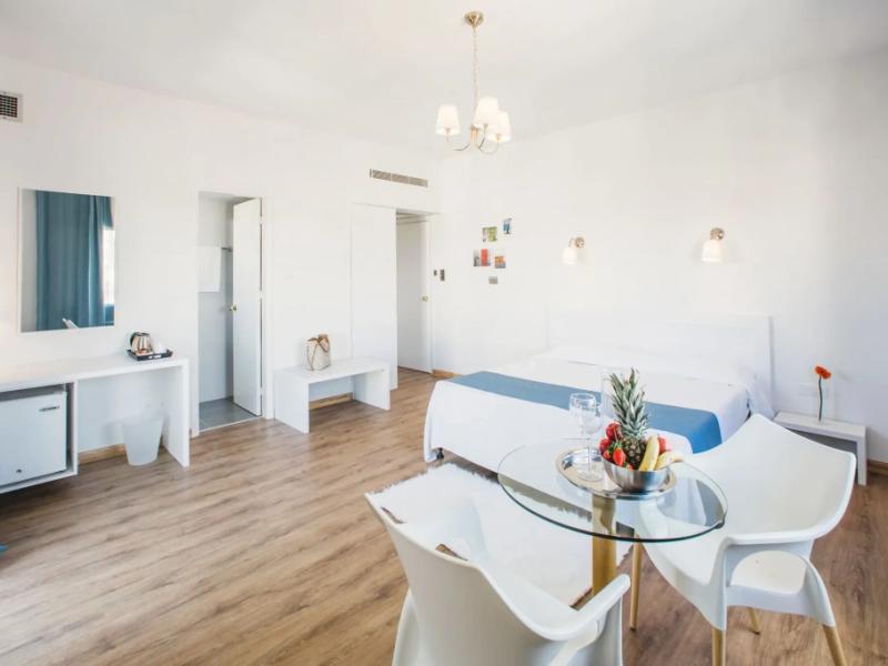 Mikes Kanarium City Hotel