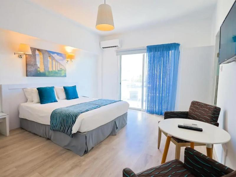 Mikes Kanarium City Hotel