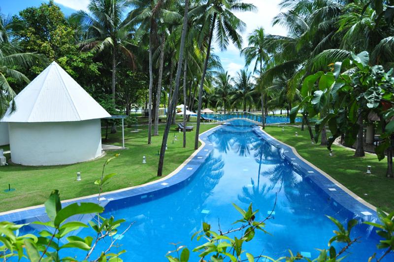 Cordova Reef Village Resort