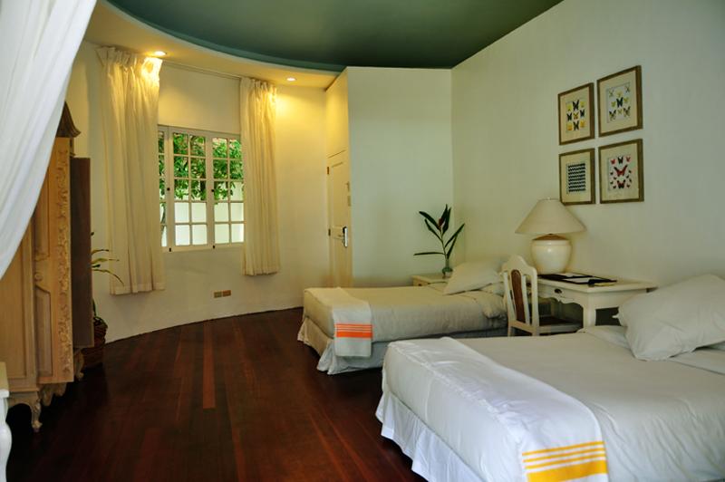 Cordova Reef Village Resort