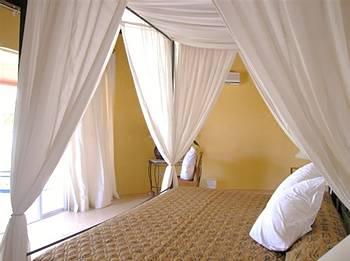 Cordova Reef Village Resort