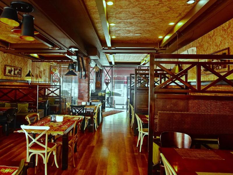 Antika Hotel 