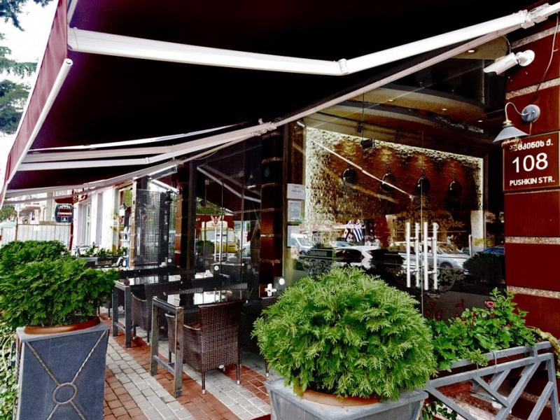 Antika Hotel 