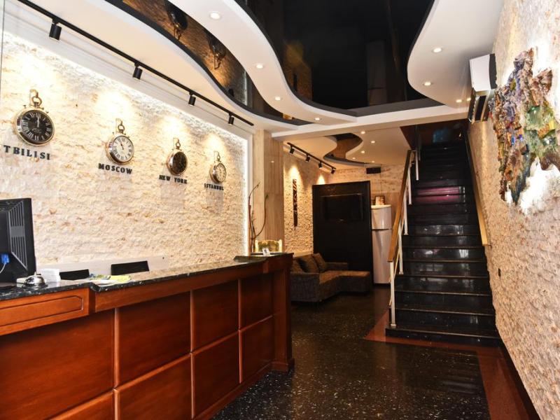 Antika Hotel 