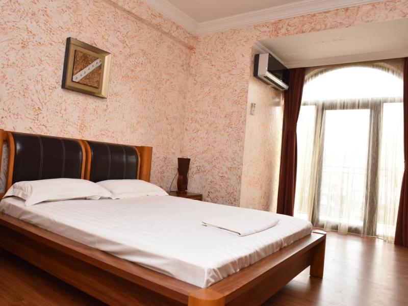 Antika Hotel 
